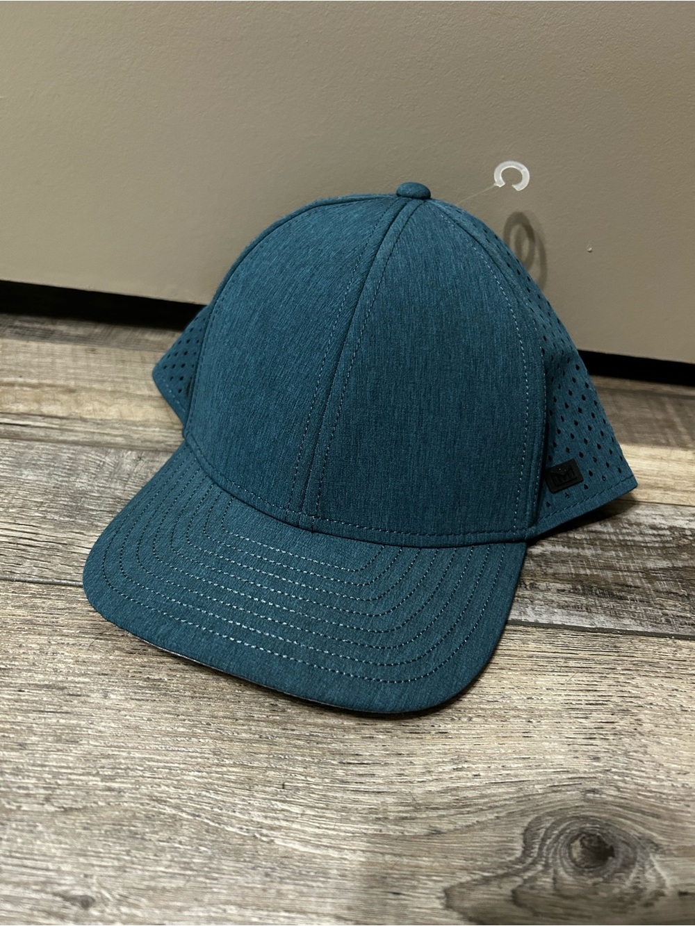 Melin A-Game Hydro performance snapback hat Heather Ocean color Water resistant